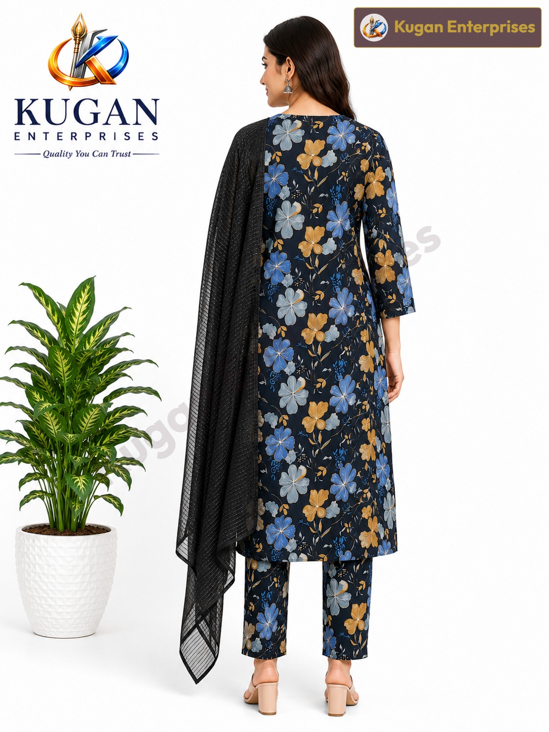Women's Black Floral Printed Kurta Set with Printed Pants & Black Embroidery Sequence Dupatta
